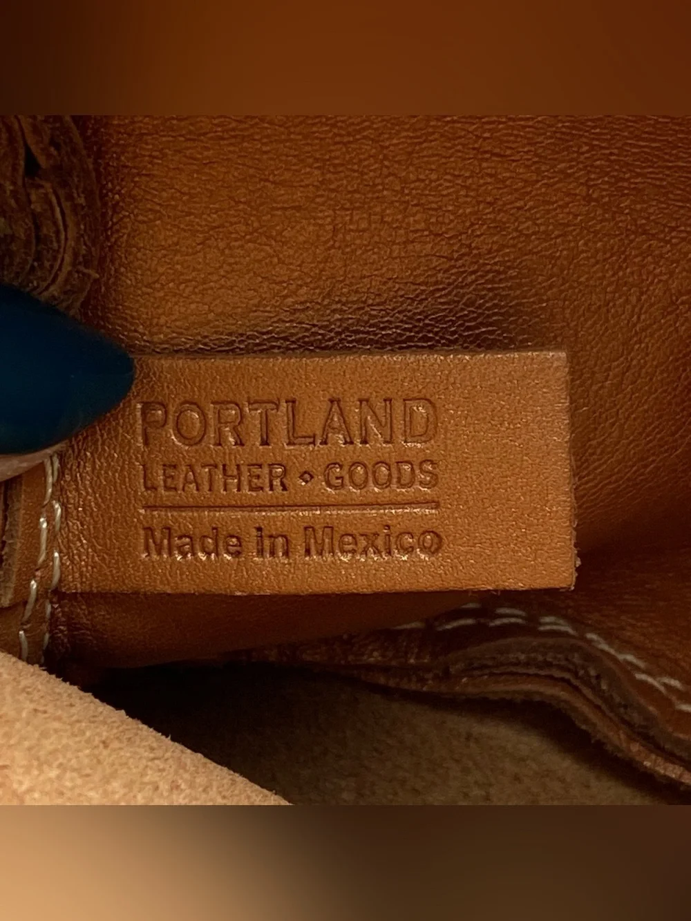 Portland Leather Goods Havana Small Leather Camera Crossbody Bag - Retired - Picture 13 of 16